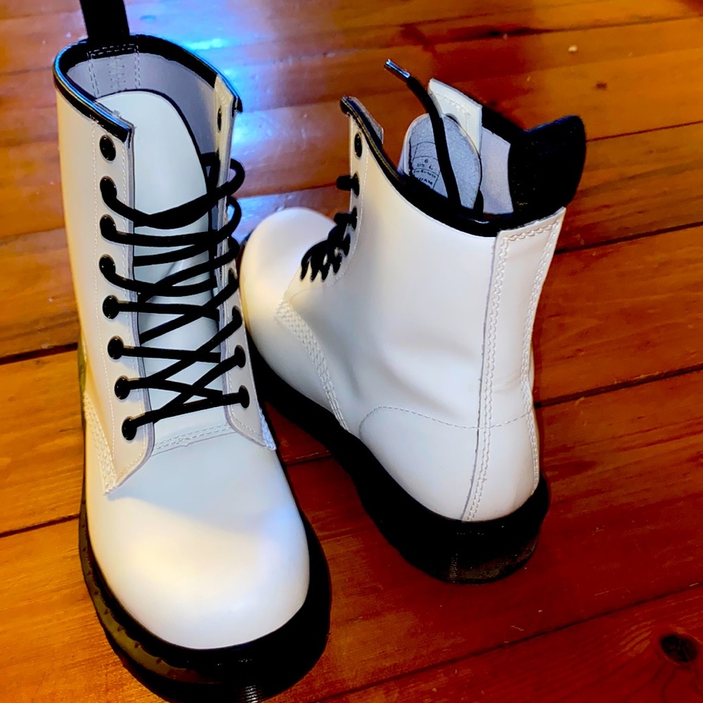 Dr. Martens